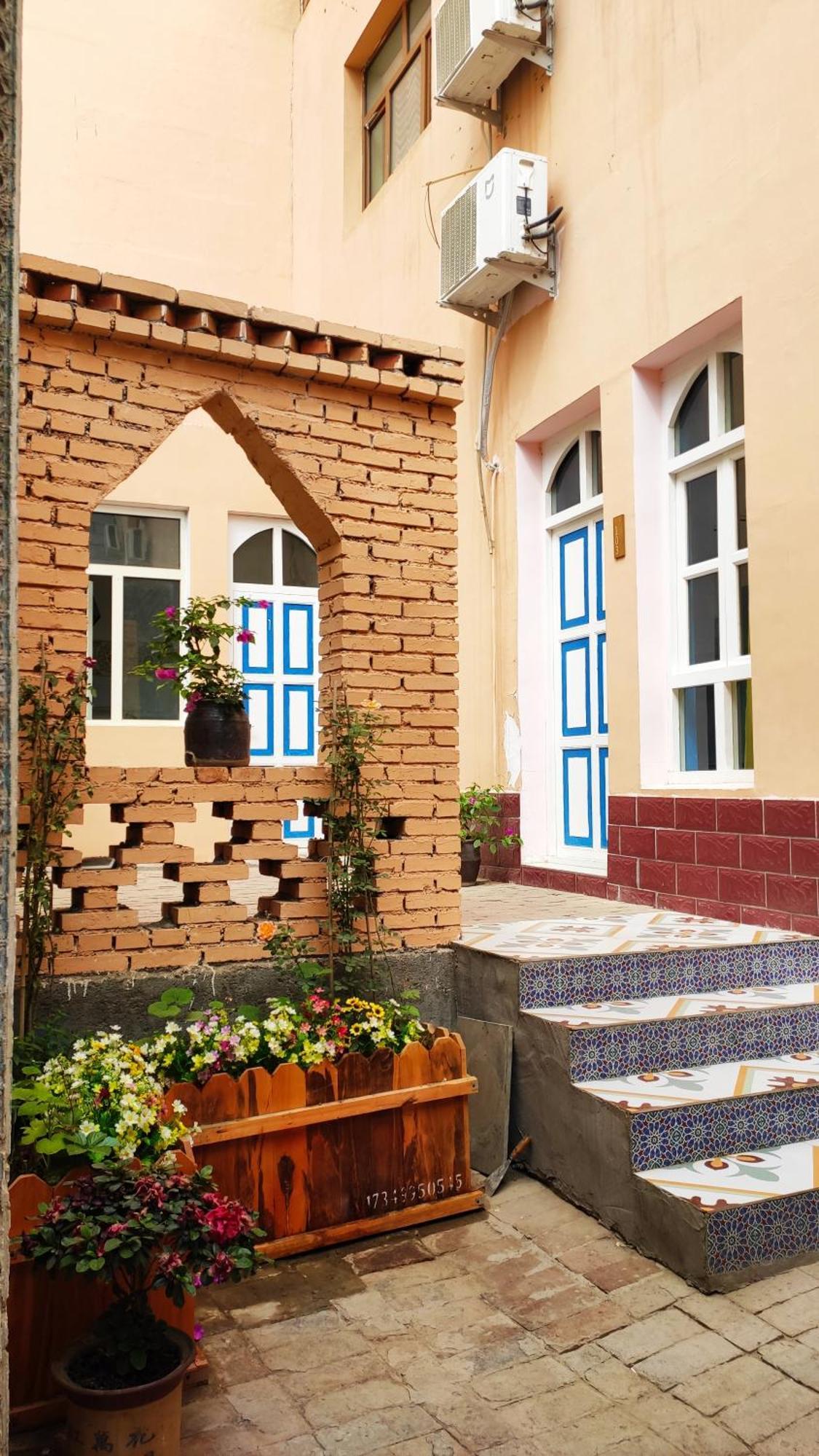 New Dap Hostel Turpan Ngoại thất bức ảnh
